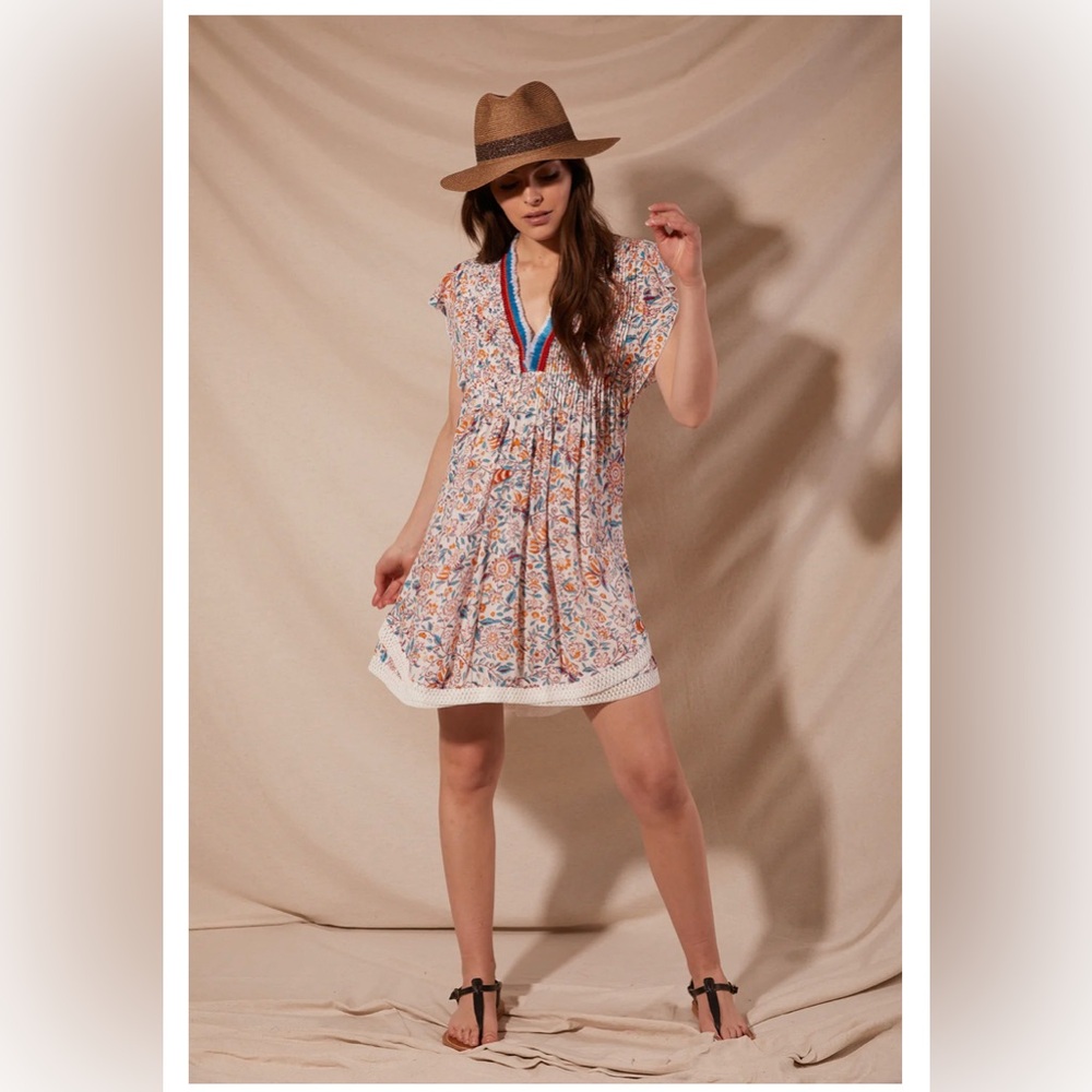 POUPETTE ST BARTH - VIBRANT FRINGE COLLAR DRESS. SIZE SMALL